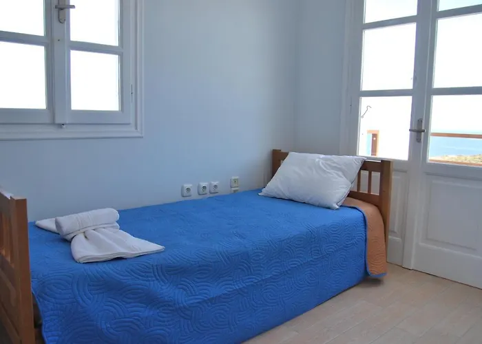 فيلة Bay View House